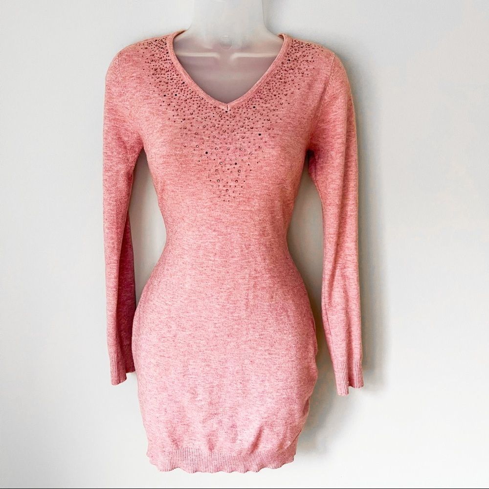 🎀 Pretty in Pink Sparkly Sweater Dress